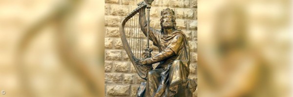 König David an der Harfe